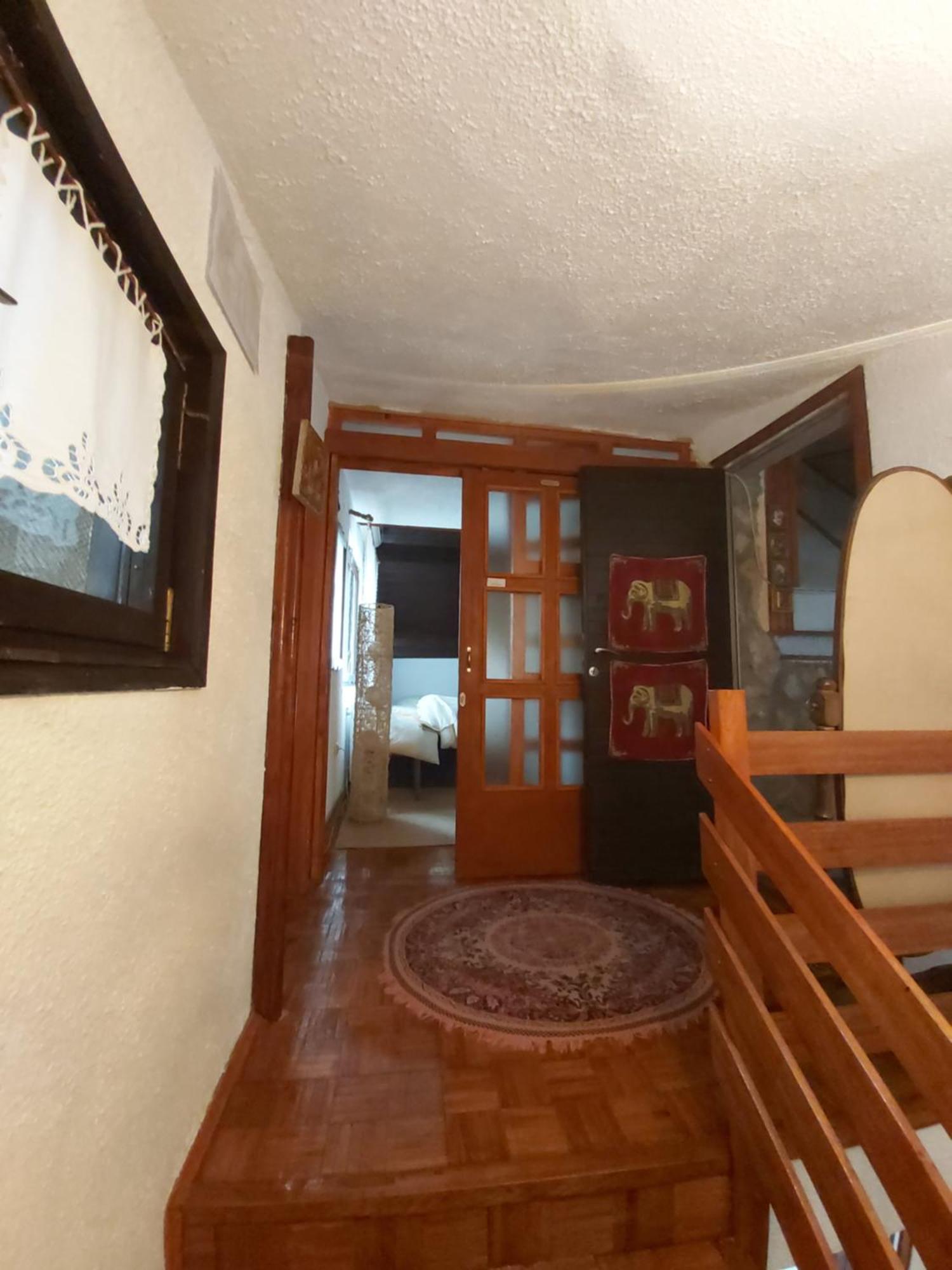 Guesthouse Bajka Vinci Ruang foto