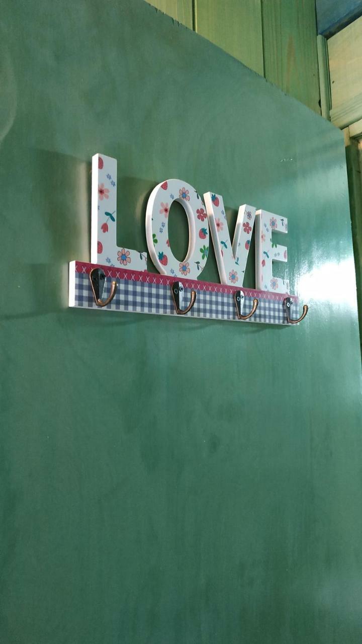 Guesthouse Bajka Vinci Bagian luar foto
